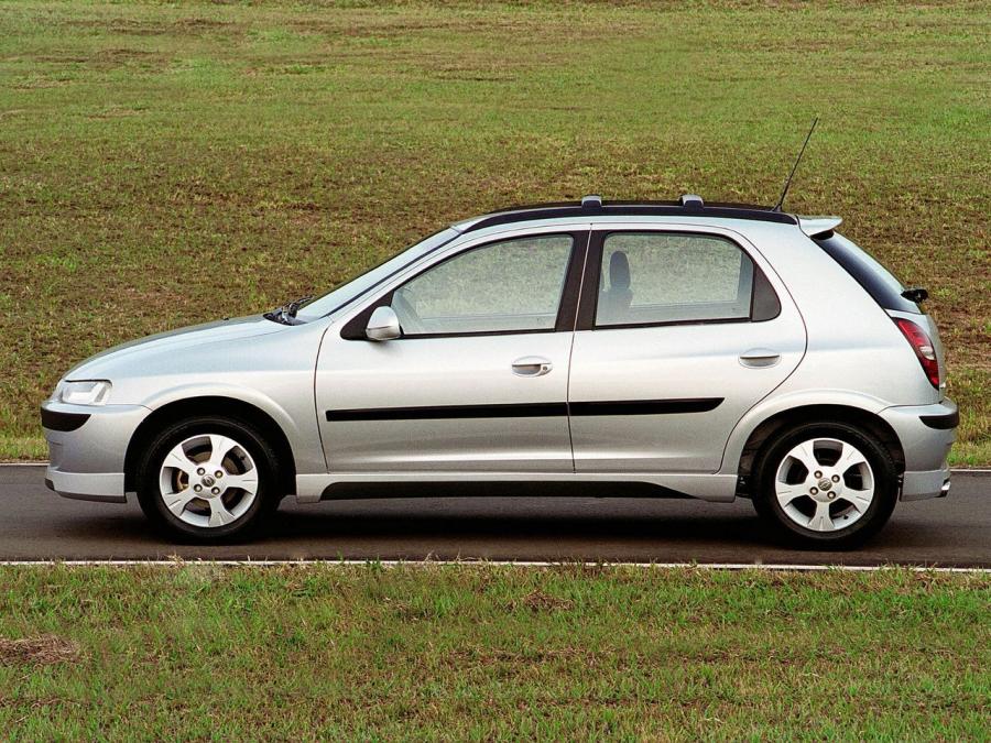  Chevrolet Celta Super 5-Door 2003 года  (фото 3 из 4)
